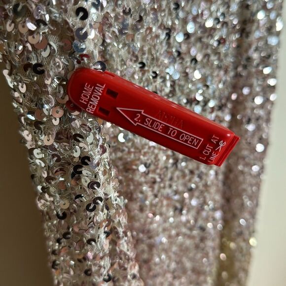 Mac Duggal embellished sequins ombré color long gown with slit style 5064 size 6 - Picture 7 of 15